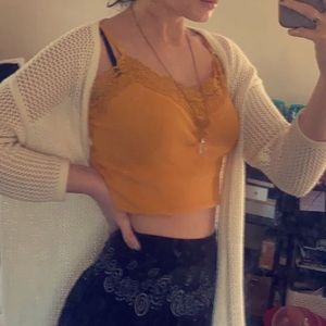 Yellow lace trimmed tank top
